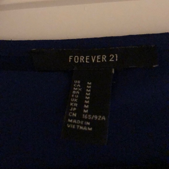 3/$30 Colbolt Blue Blouse 💙 Long Sleeve - Picture 4 of 4